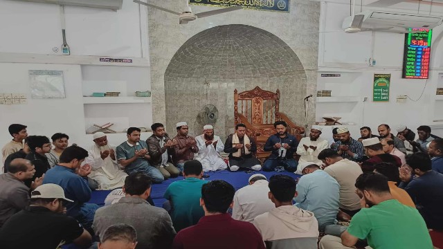 খালেদা জিয়ার রোগমুক্তি কামনায় কুবিতে ছাত্রদলের দোয়া মাহফিল